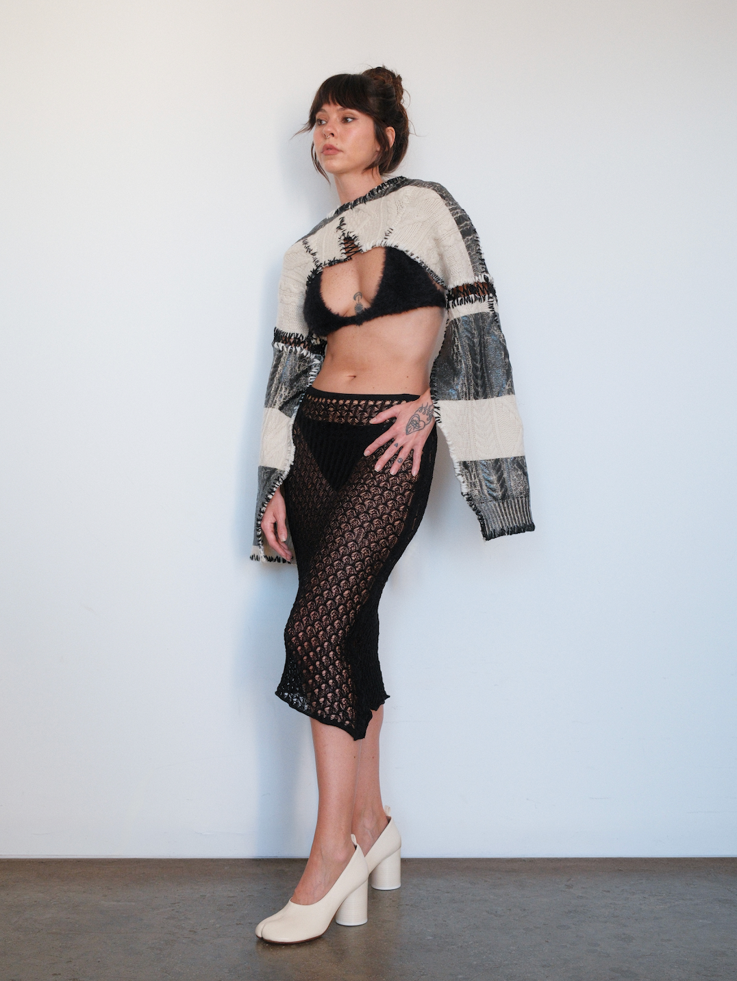 Lace knitted skirt